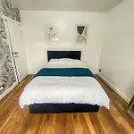 3 Bed Townhouse By Harlington